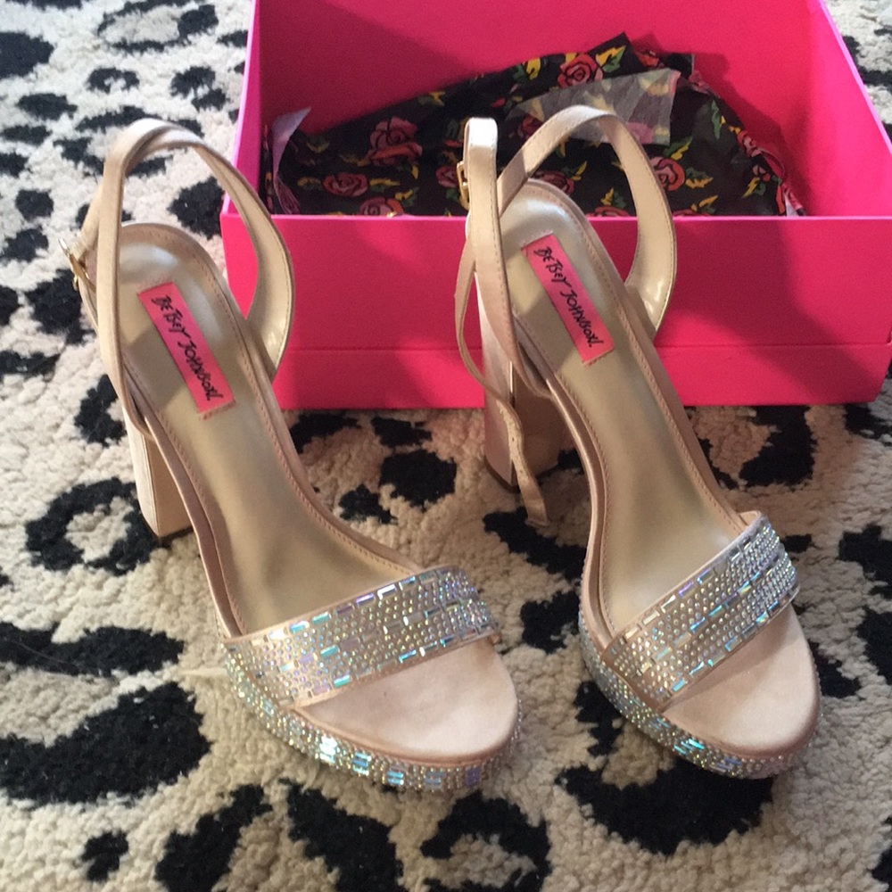 Betsey Johnson Pink Pumps